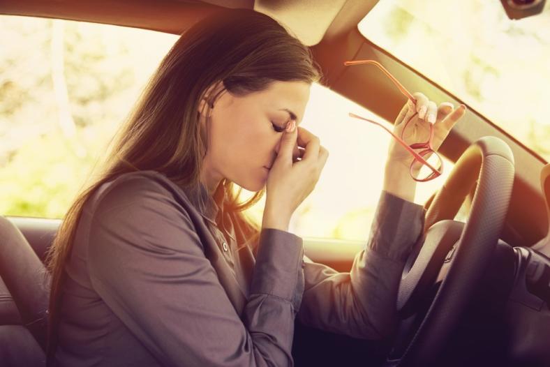 Jak opanować stres podczas egzaminu na prawo jazdy? Zdaj test przy pełnym spokoju!